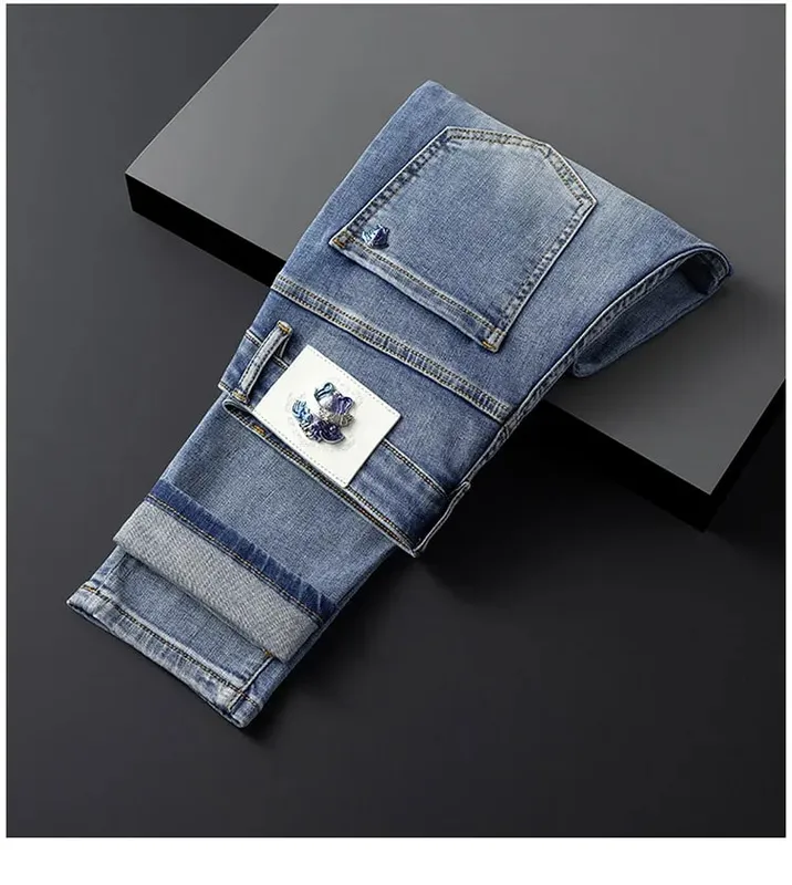 Jeans Kualitas Tinggi Baru 2024 Pakaian Pria Fashion Kasual Serbaguna Ringan Mewah dan Kesederhanaan Celana Meruncing Slim Fit — image 8