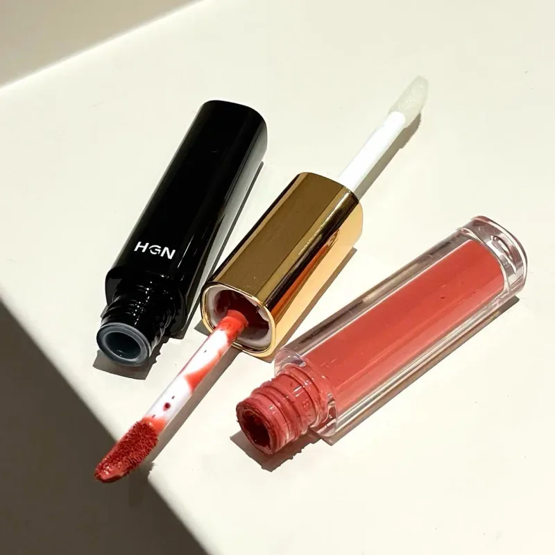 Hgn Dual Ended Matte and Gloss Lip Gloss ลิปกลอสเนื้อแมตต์ ดิวอี้ เคลือบเงา สีติดทนนาน ปรับโทนสีผิวให้กระจ่างใส แต่งหน้าได้หลากหลายสไตล์ — image 6