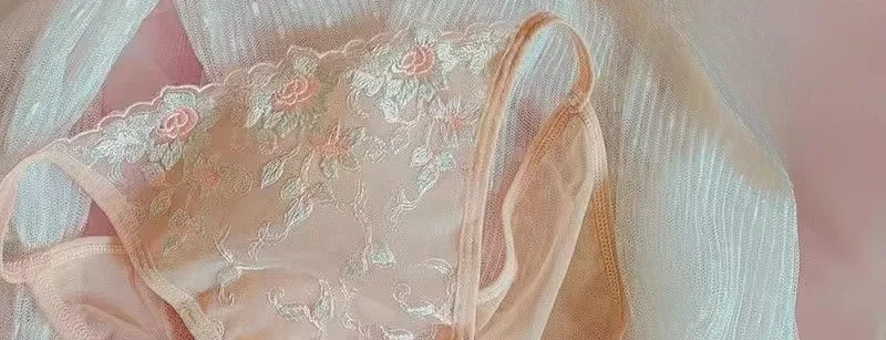 Fransk ren Desire Broderet Blonde Drømmetrekant Skål uden bøjle Tyndt bælte Lille BH-sæt Ultratyndt sexet BH-sæt — image 11