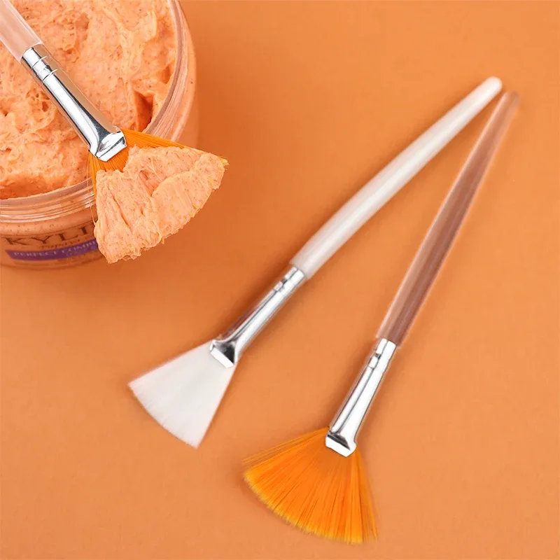 Praktische Gesichtsbürsten, Fächer-Make-up-Pinsel, tragbare Maskenbürste, kosmetische Werkzeuge für Frauen, flexibler weicher Gesichtsmasken-Applikator — image 4