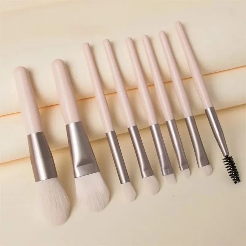 8pcs/bag Soft Fluffy Makeup Brushes Set for Cosmetics Foundation Loose Powder Eyeshadow Kabuki Blending Makeup Brush Beauty Tool — image 4