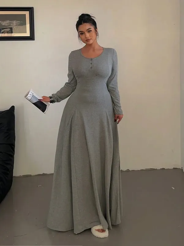 Robe longue fluide trapèze élégante en tricot de couleur unie grande taille | Robe longue pour femme | Style décontracté et de banlieue — image 5
