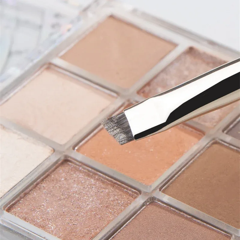 8 pezzi Pennelli per trucco occhi Set Professionale Morbido Contouring Ombretto Eyeliner Pennello per sopracciglia Strumento per pennelli cosmetici per bellezza facciale — image 6