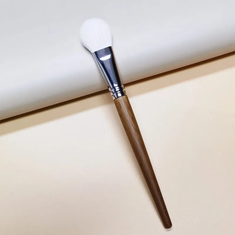 Natural Hair Blush Brush Face Highlighter Shadow Makeup Brushes Natural Goat Hairs Bronzer Pro Essential Cosmetic Tools — image 1