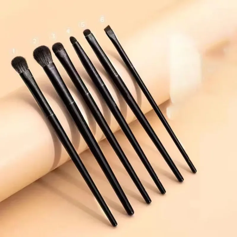 5/6 Buah Kuas Eyeshadow Serba Guna Nyaman Lembut dengan Pegangan Plastik Kuas Rias Noda Alat Rias — image 7