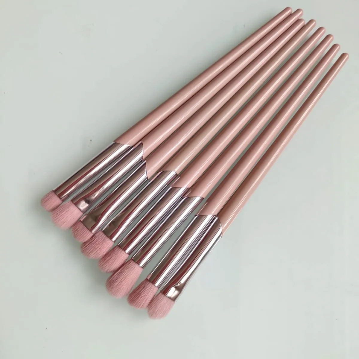 Sada štětců na make-up Full Bodied Foundation Brush 110 Cheek Hugging Highlight 120 Eyeshadow 15ks Sada kosmetických štětců — image 3