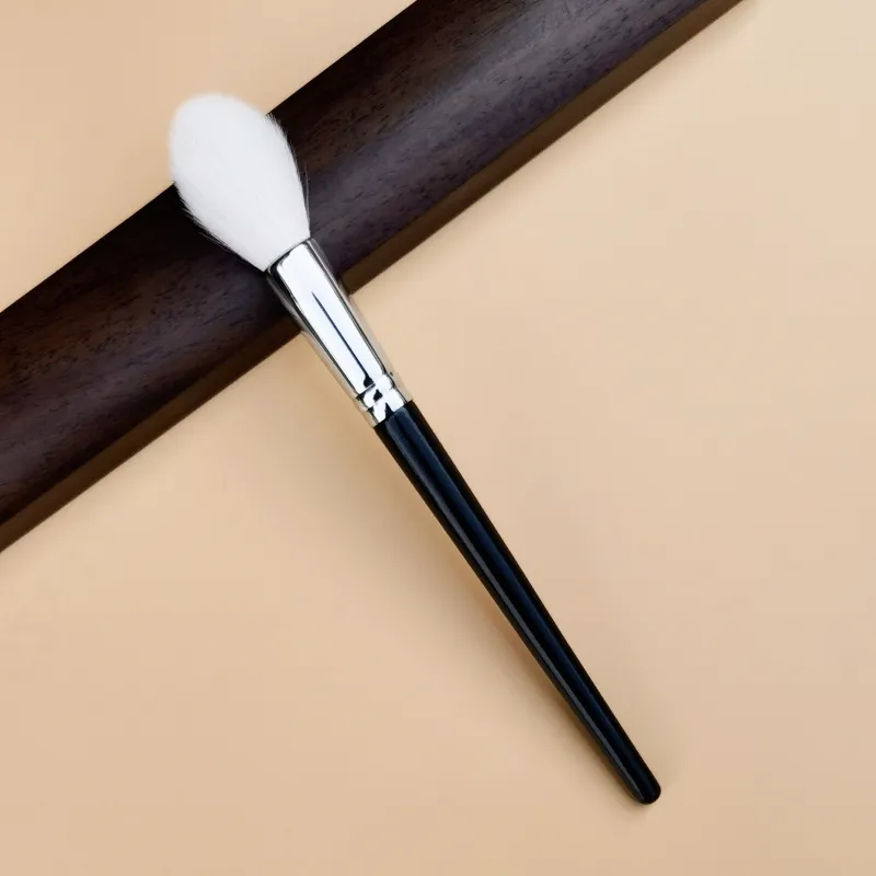 Pinceau de maquillage en poils de chèvre naturels, surligneur, outils de beauté — image 4