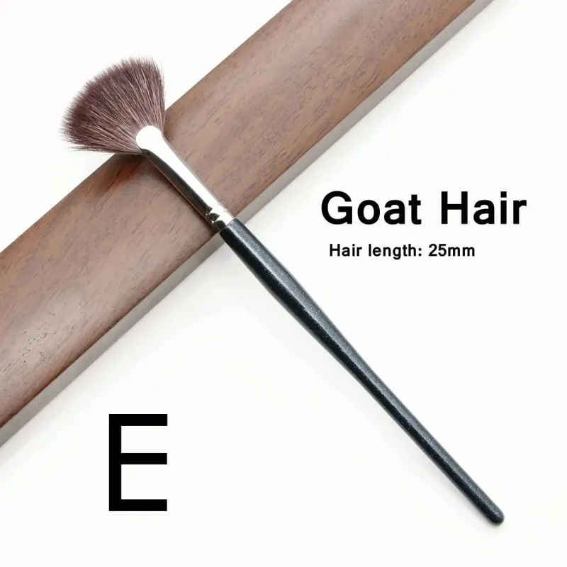 Fan Brush Highlighter Natural Goat Hair High Quality Makeup Brushes — image 9