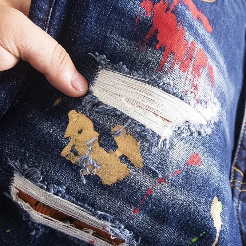 Mit Sprühfarbe bedruckte, zerrissene Graffiti-Jeans für Herren, schmale Passform, kleine Füße, Persönlichkeit, trendige Street-Denim-Hosen — image 3