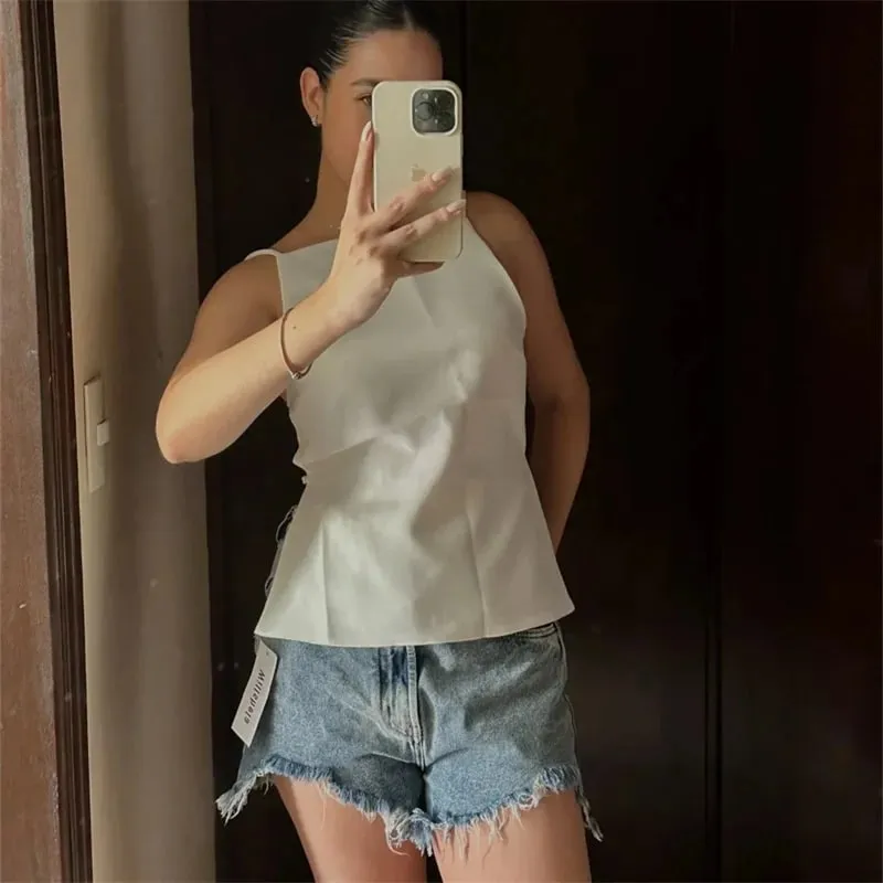 Atasan Hitam Tanpa Belakang 2025 Wanita Atasan Tanaman Tanpa Lengan Putih Dengan Tali Baju Atasan Seksi Musim Panas Wanita Atasan Petang Wanita — image 4