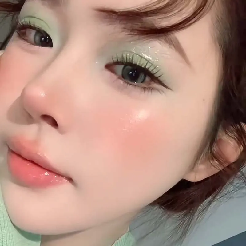 3สีGlitterอายแชโดว์Strip Palette Brighteningกันน้ำGradient Mint-สีเขียวฤดูร้อนโกหกSilkworm Eye Pigmentแต่งหน้า