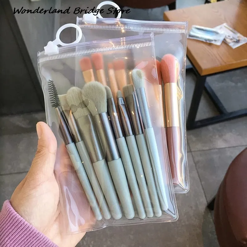 8 Buah Kuas Rias Mini Pro Pegangan Matte Set Kuas Rias Rambut Lembut Portabel dengan Tas Alat Rias Berkualitas Tinggi — image 3