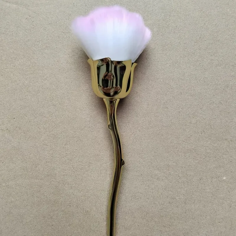 Una spazzola per polvere per unghie a forma di rosa Setole morbide Fondotinta per trucco Strumenti per fard e fondotinta Pennello per bellezza per fondotinta — image 11