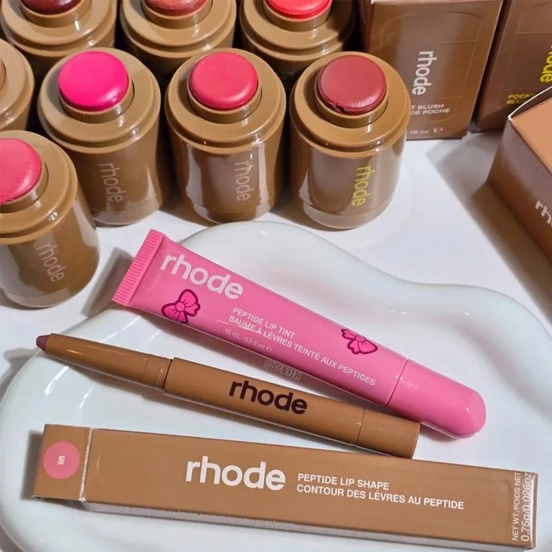 ถ้วยน้ำชากล่อง Pocket Blush Stick ไม่ซีดจางกันน้ำ Blusher Espresso Lip Gloss ลิปสติกให้ความชุ่มชื้นโปสเตอร์โปสเตอร์
