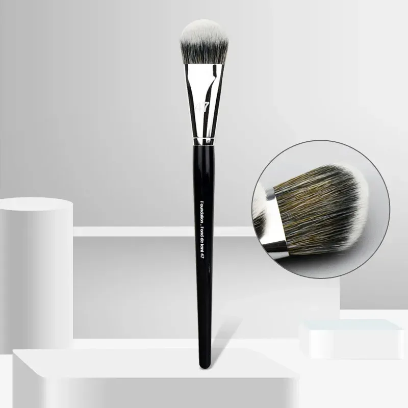#52 Kuas Concealer Foundation #47 Kuas Rias Sapu Miring Alas Bedak Cair Wajah Alat Rias Eye Shadow Brochas Maquillaje — image 8