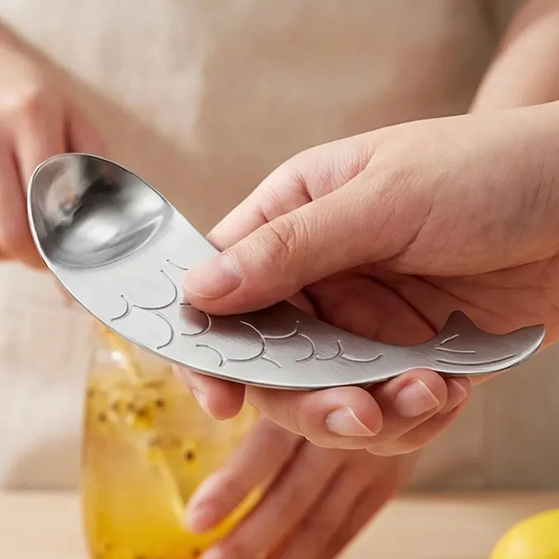 Dobbelt funktion passionsfrugtskærer Pulp Scooper Integreret frugtske i rustfrit stål Hjem Frugtværktøj — image 4