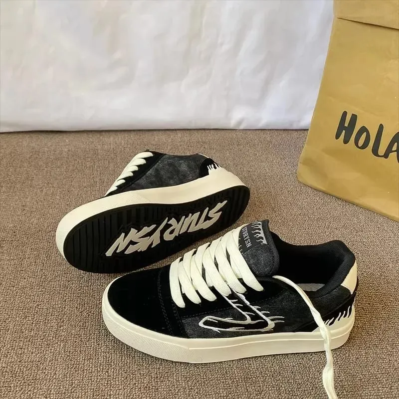 Design Sensation – chaussures de tableau noires et blanches pour hommes, baskets basses respirantes et décontractées, nouveau Style de Sport pour Couple, printemps 2026 — image 3