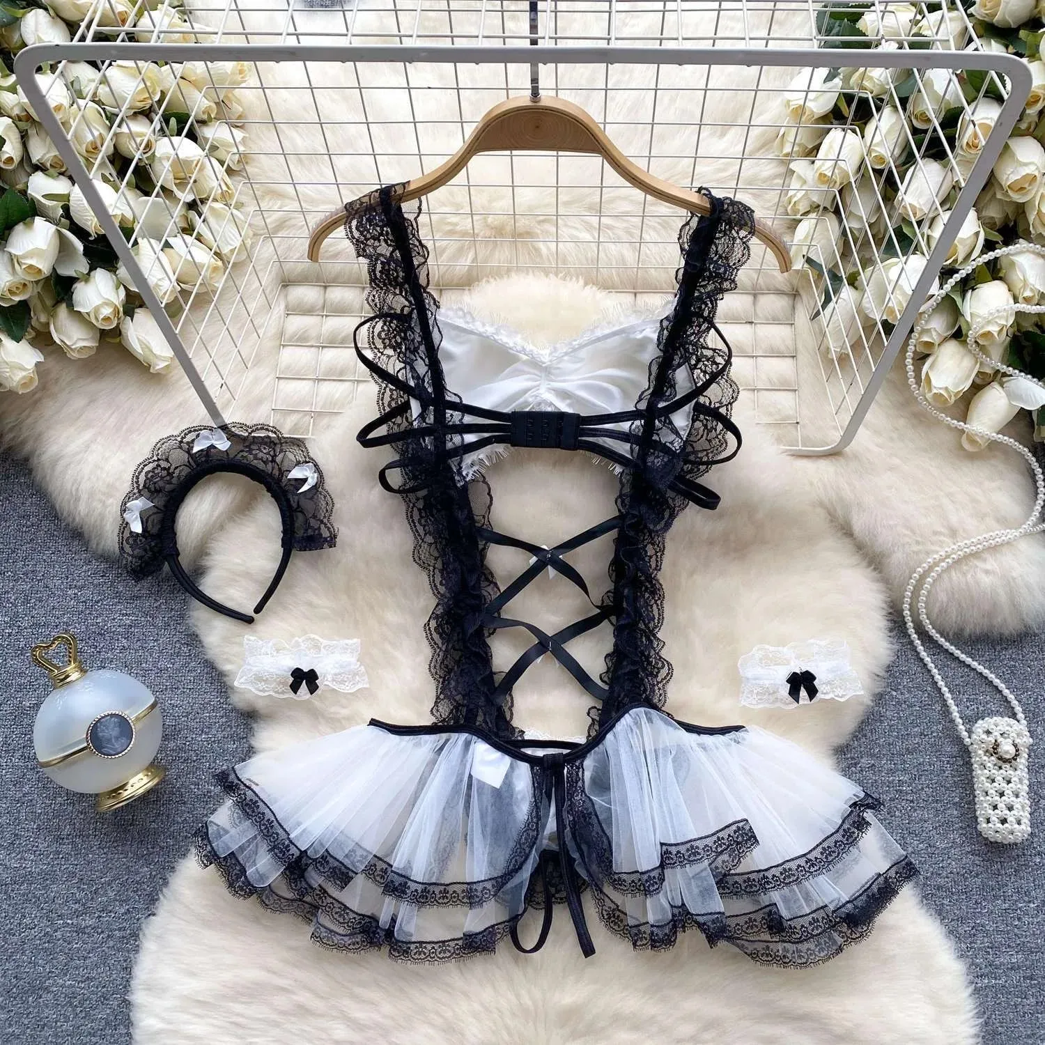 Lolita – body à bretelles avec lacets croisés, combishort ajouré en Patchwork, Double couche en maille transparente, pyjama doux pour femmes, Lingerie Sexy