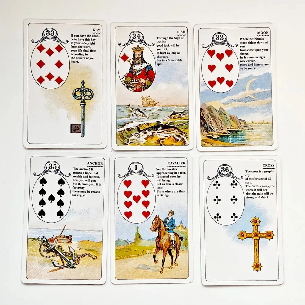 Mlle Lenormand デッキ 36 カード 難解な占い 350GSM ダブルエンボスカードストックに印刷 - 9*6cm — image 3