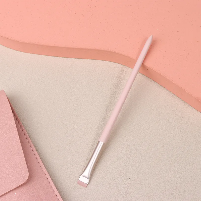 Pinceles profesionales de sombra de ojos de madera de ángulo plano, herramientas cosméticas de maquillaje, pinceles de maquillaje para ojos de color rosa, cepillo plano para delineador de ojos y cejas — image 2