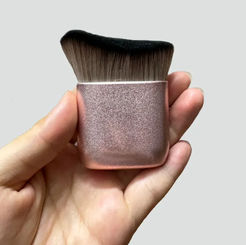 1ks Big Angled Foundation Make-up štětce Liquid Bronzer Make-up brushes Wavy Powder Face základní kosmetické nástroje Přenosné — image 8