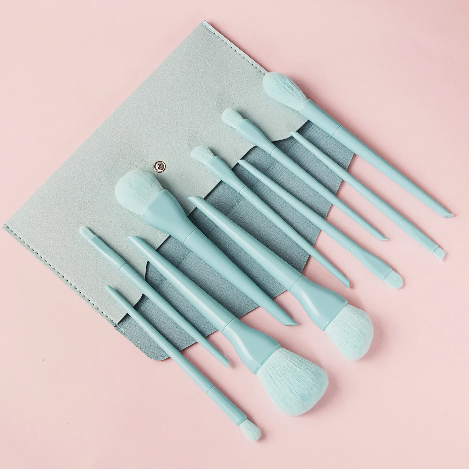 Ensemble de pinceaux de maquillage avec sac de rangement, 1 pièce, pinceaux synthétiques doux pour fond de teint, poudre, fard à paupières, Blush, visage complet, voyage quotidien