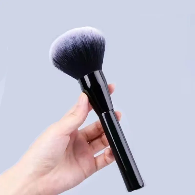 1pc Pennello professionale per cipria in polvere Pennelli per trucco di grandi dimensioni Pennello per scolpire fondotinta multifunzionale per fard Strumenti per il trucco — image 1