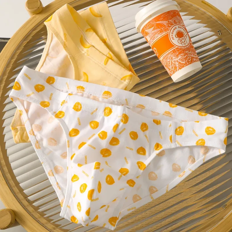 Confezione da tre slip da uomo comodi e delicati sulla pelle, in cotone con stampa di frutta, carini e personalizzati, biancheria intima casual traspirante a vita bassa per giovani uomini — image 5