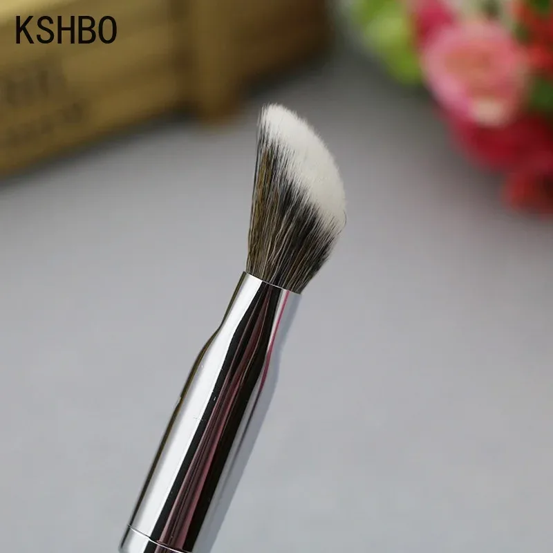 Foundation Pinsel 47 Besen Kopf Flüssige Foundation Schatten Reparatur Pinsel Frauen Gesicht Basis Make-Up Schönheit Professionelle Werkzeuge — image 4