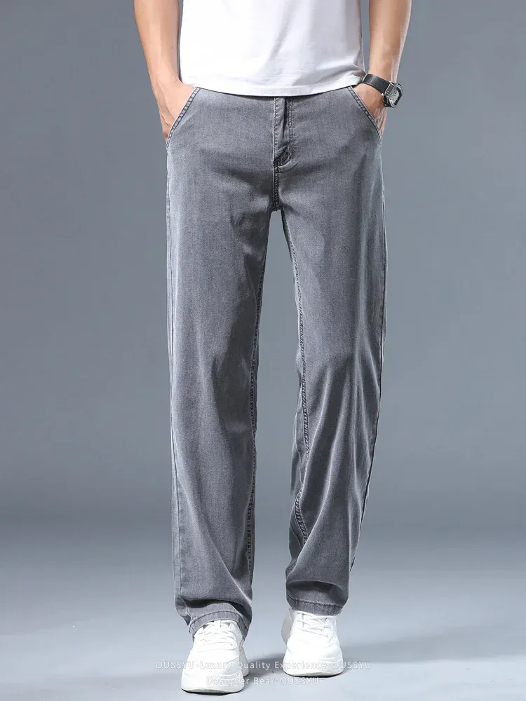 Jeans dritti larghi da uomo sottili estivi Pantaloni casual da lavoro in Lyocell morbido drappeggio Pantaloni di seta grigio fumo Plus Size 40 42