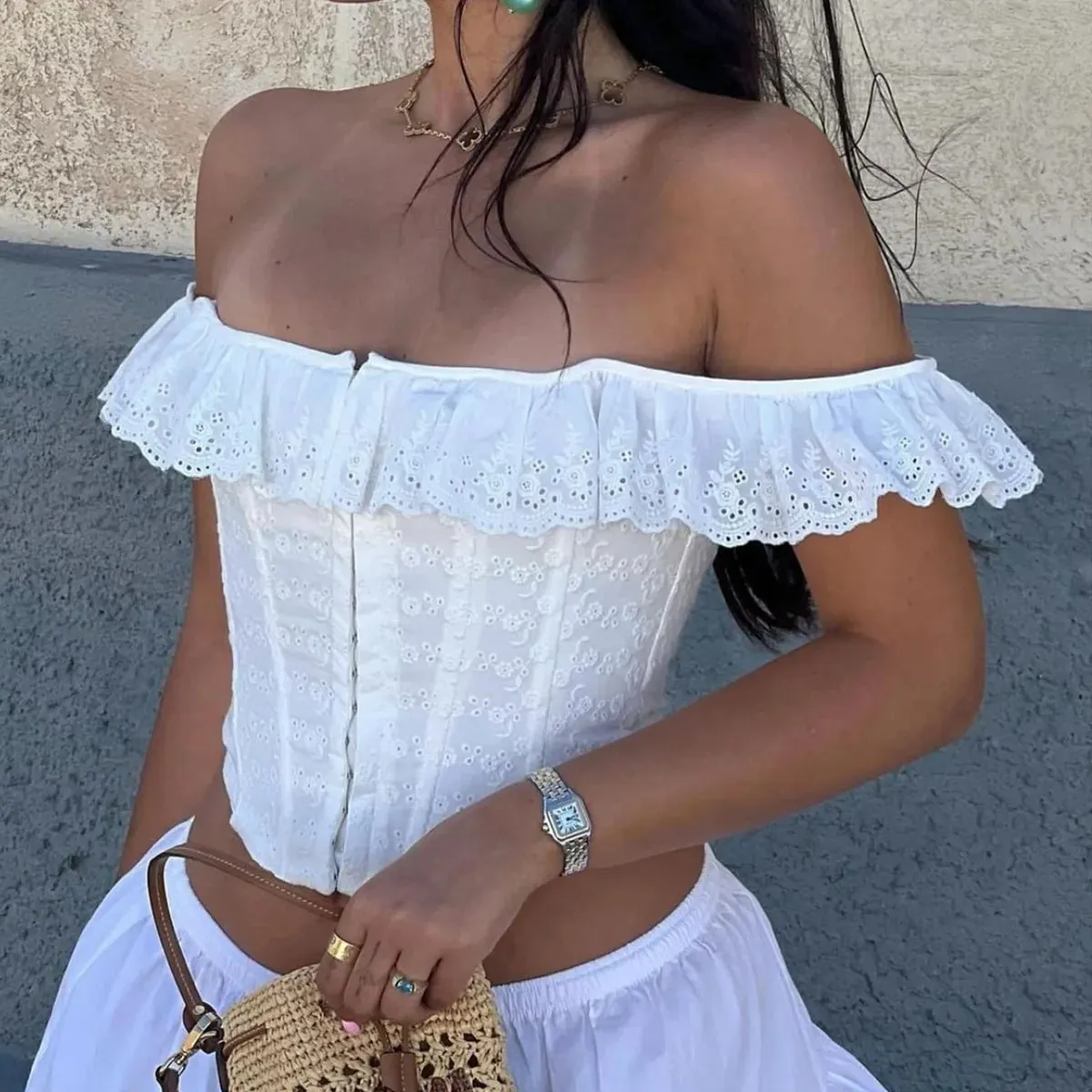ลูกไม้สีขาว Ruffle Corset สั้นสำหรับผู้หญิง Elegant ปิดไหล่ Cropped เสื้อหญิงฤดูร้อน Party Club Tops — image 7
