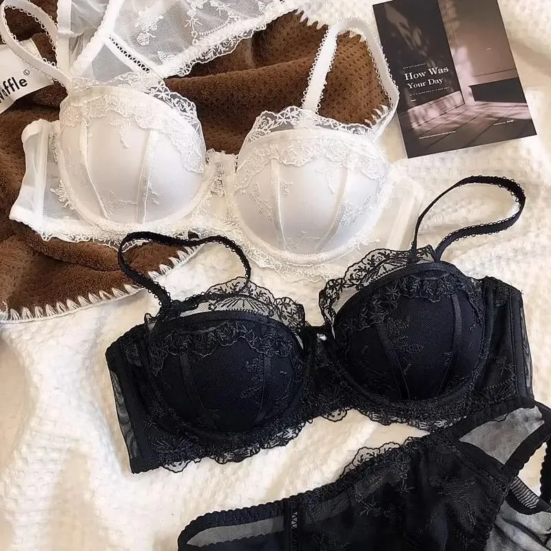 Set di due pezzi di lingerie in pizzo ricamato francese Reggiseno con ferretto morbido e traspirante leggero con supporto leggero per busti più piccoli — image 1