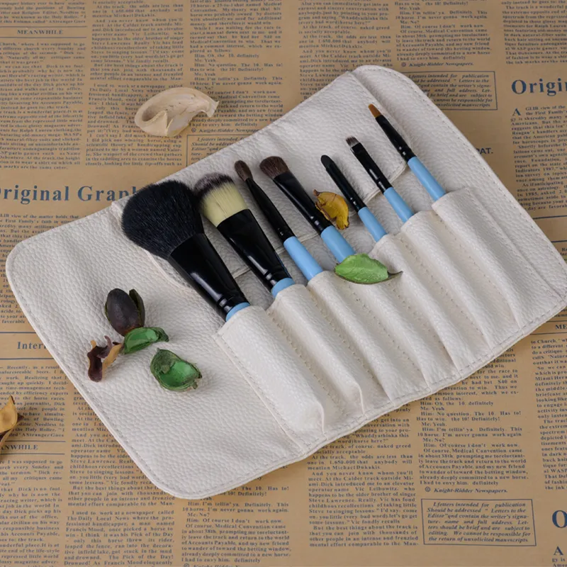 7 Keping Set Berus Solekan Merah Jambu Dengan Sarung Kulit Berus Pemerah Mata Pembayang Mata Berus Kit Alat Solekan Kosmetik Mudah Alih — image 5