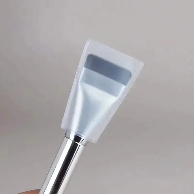 1 Adet Ultra İnce Fondöten Fırçası Hafif İnce Yüz Kontur Fırçaları Düz Kontur Fırçası Harmanlayan Fondöten Krem Makyaj Fırçası — image 6
