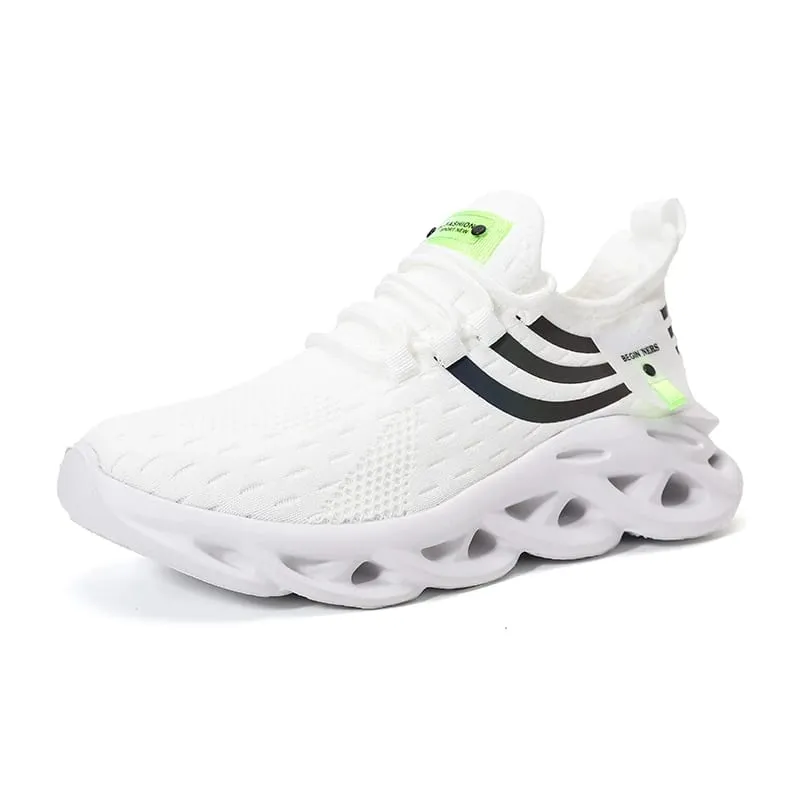 Sepatu kets untuk pria sepatu hiking ringan luar ruangan nyaman jaring musim panas sepatu tenis kasual lari baru modis bersirkulasi