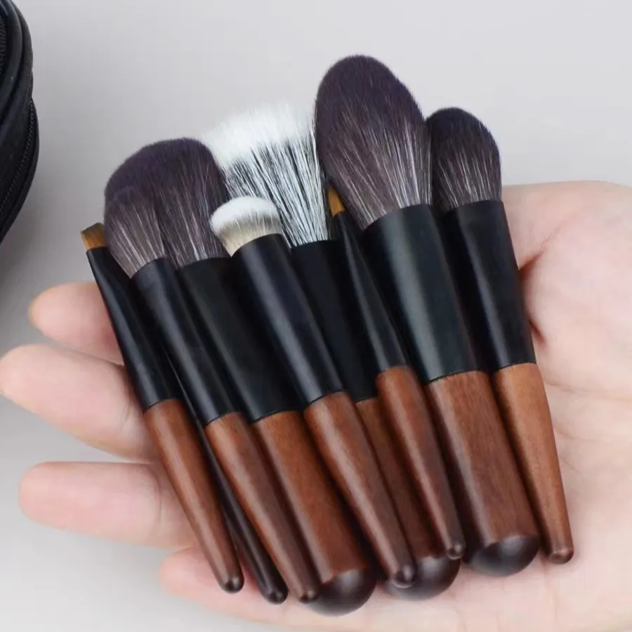12st professionella sminkborstar set Bärbara trähandtag mjuka borst med fodral Foundation Powder Blush Ögonskuggsborste