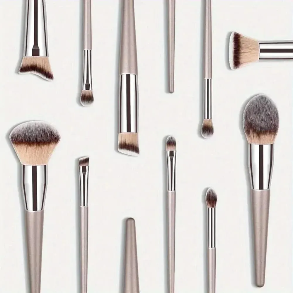 10 Makeup Brush Set Professional Foundation Concealer Powder Ögonskugga Blush Brush Blending Kosmetisk skönhetsverktyg för ansikte och ögon — image 5