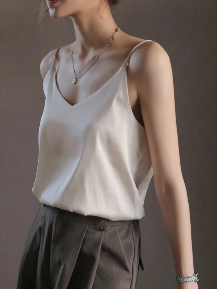 Vrouwen Halter V-hals Basic Wit Cami Spaghetti Top Mouwloos Satijn Zijde 2026 Tank Tops Dames Zomer Hemdje — image 4