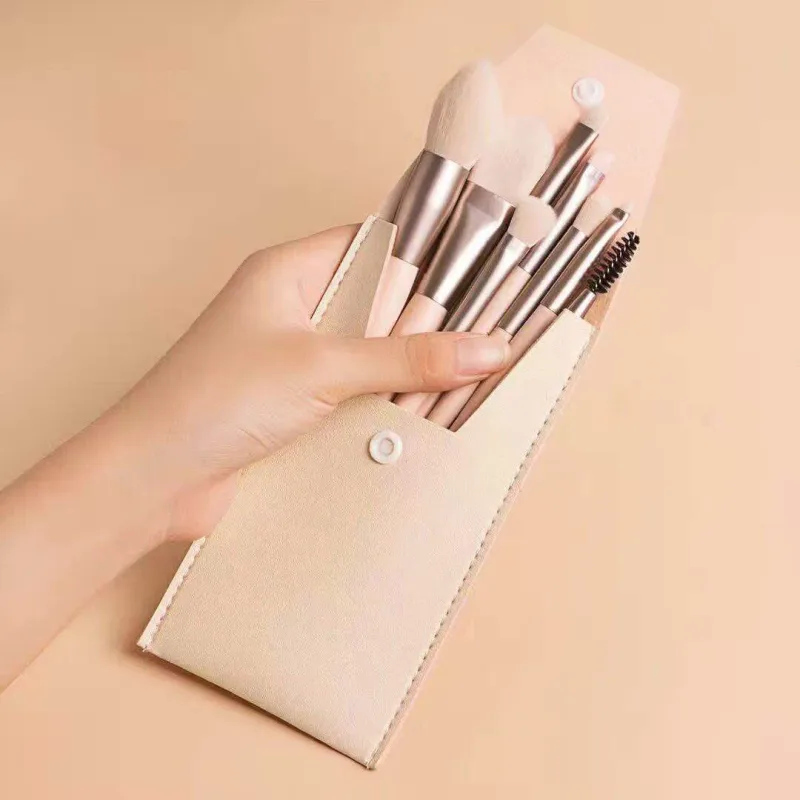 Sada 8 ks mini makaronových štětců na make-up Přenosné kosmetické nástroje pro začátečníky pro tvářenku na oční stíny Kompletní sada kosmetických štětců — image 8