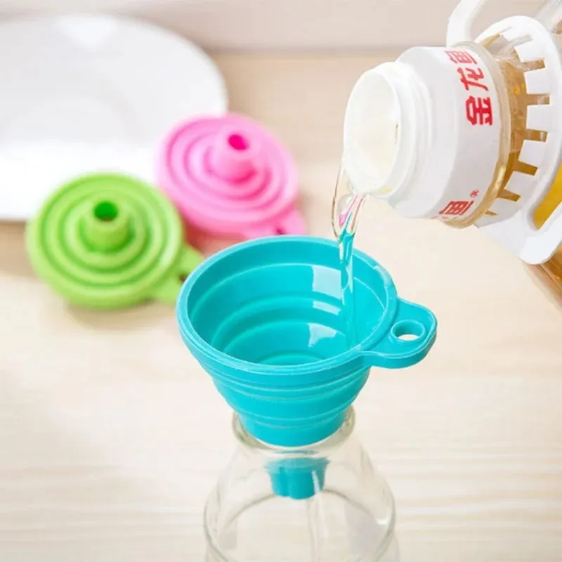 1/3/5/10 pcs S L Folding Silicone Funnel for Filling Bottles Kitchen Silicone Funnel Collapsible Kitchen Gadgets Oil Filler — image 2