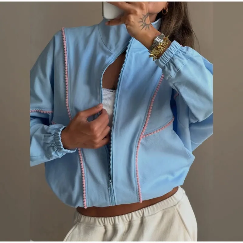 Gepunktete, abgeschnittene Windjacke, Kontrastrosa, Nahtpaspelierung, Seitentaschen, lockere Oberbekleidung, 2026 Herbst, Straße, Alltag, Damenmantel — image 8