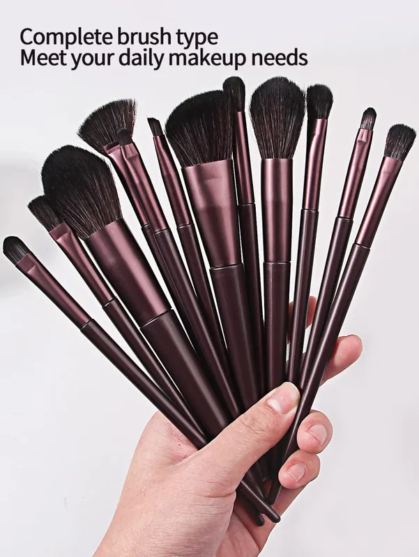 Set di pennelli per trucco rosa da 12 pezzi Pennelli per correttore, fard, cipria, ombretto, evidenziatore, fondotinta, strumenti di bellezza cosmetica — image 13
