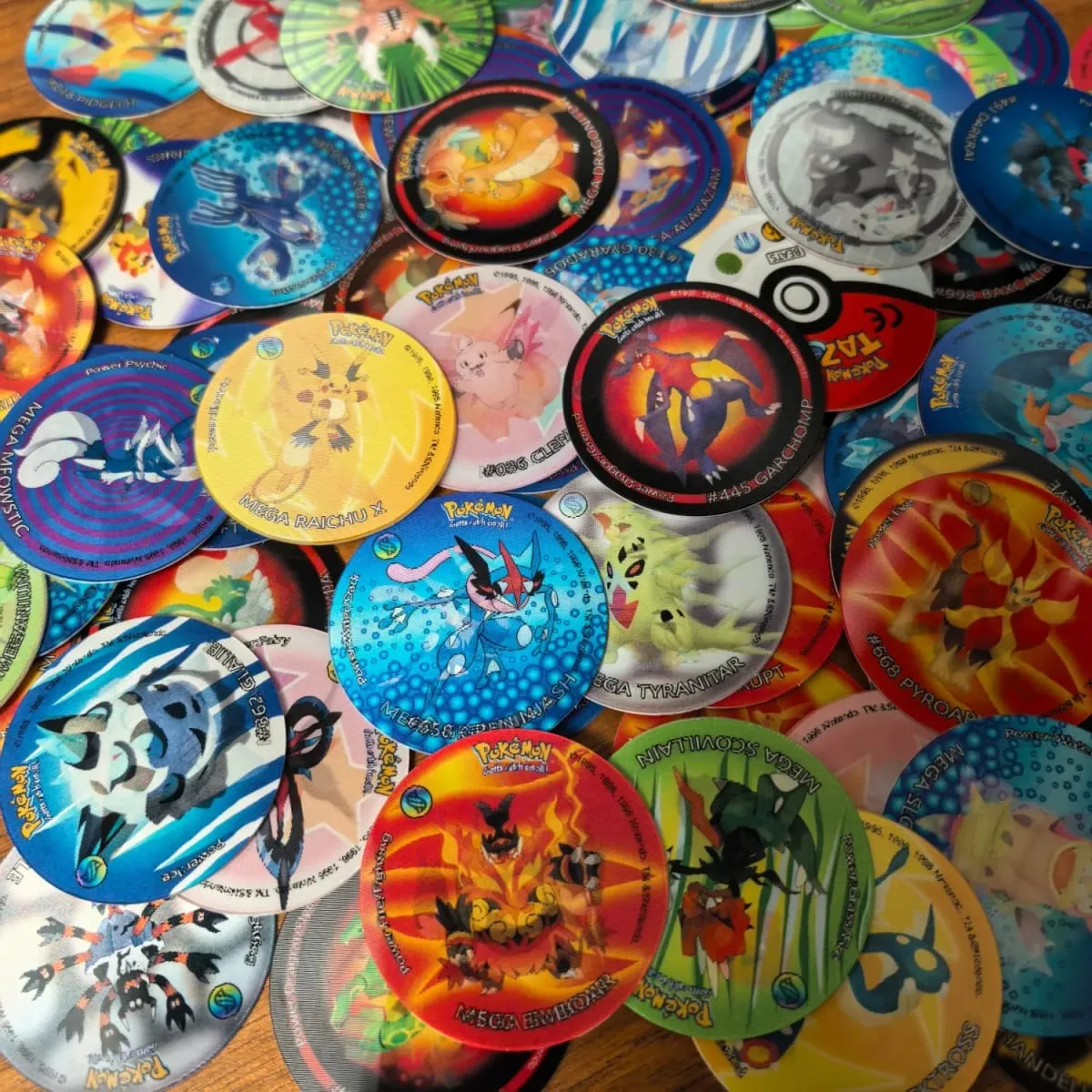 10-90 peças 3d flip pokemon za mega evolução tazos conjunto completo lenticular redondo pogs eco plástico 4cm anime cartas de jogo colecionáveis — image 1