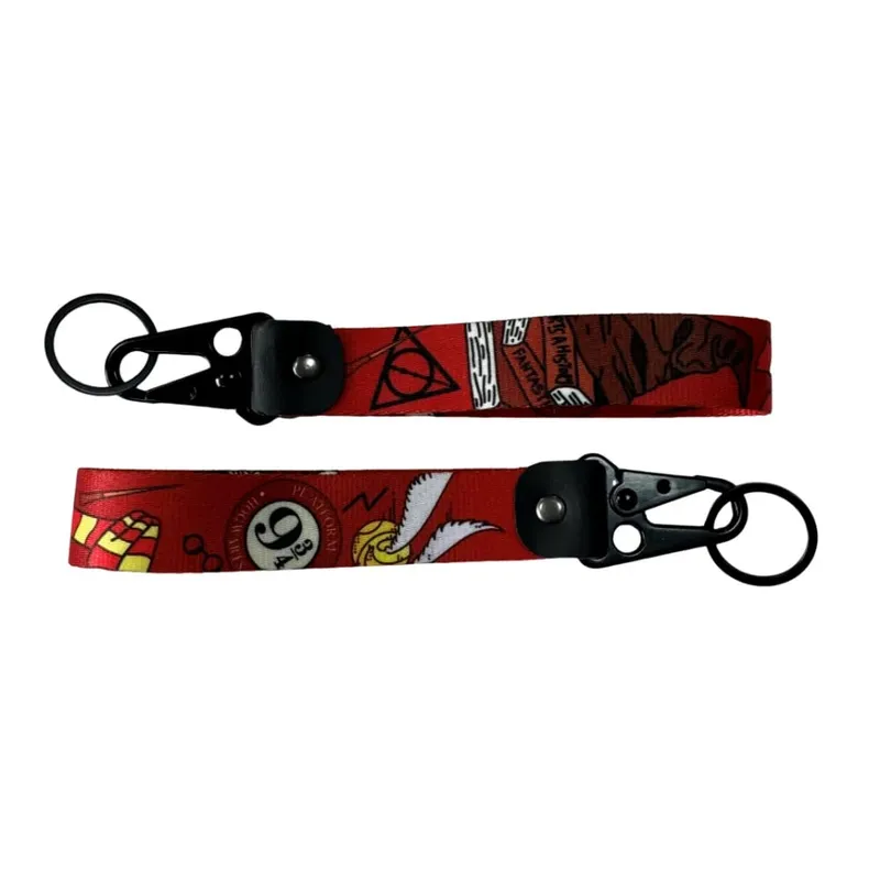 Anime Cool Figure Portachiavi con becco d'aquila Cordini corti utilizzati nel porta badge con corda telefonica Portachiavi USB con ciondolo portatile
