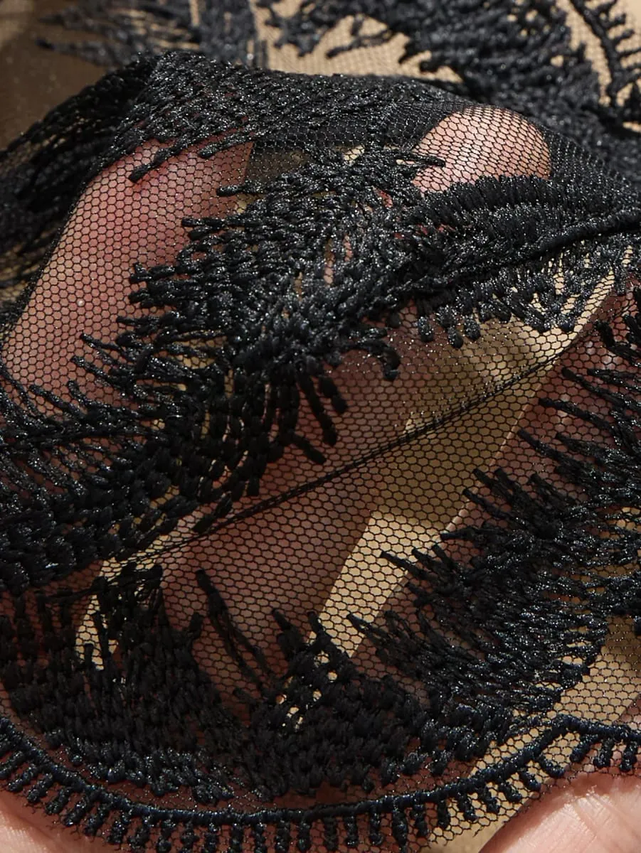 Set Bra Wanita Bulu Hitam Lembut Dan Bergaya Pakaian Intim Pakaian Dalam Wanita Selesa — image 5