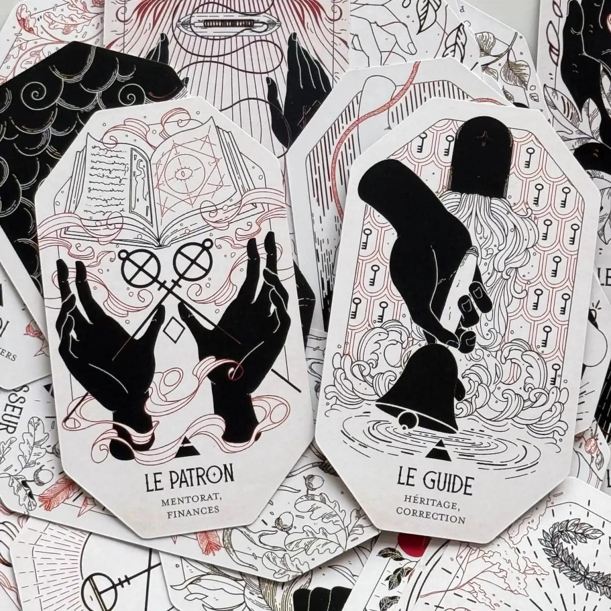 La Cittadella Un mazzo Oracle fantasy versione francese Gioco di intrattenimento con carte dei tarocchi per giochi da tavolo per feste in famiglia Carte Oracle — image 5