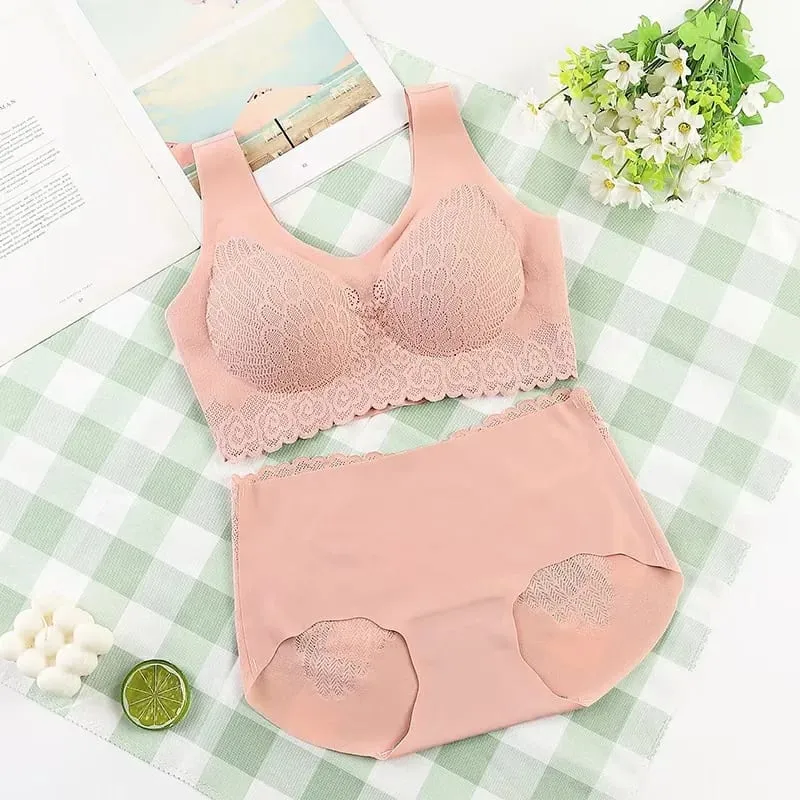 Comfortable Latex 4.0 Bra Women's Underwear Set Wireless With breast Pads Gather Bralette with panties Lingerie 2-pieces Suit — image 2