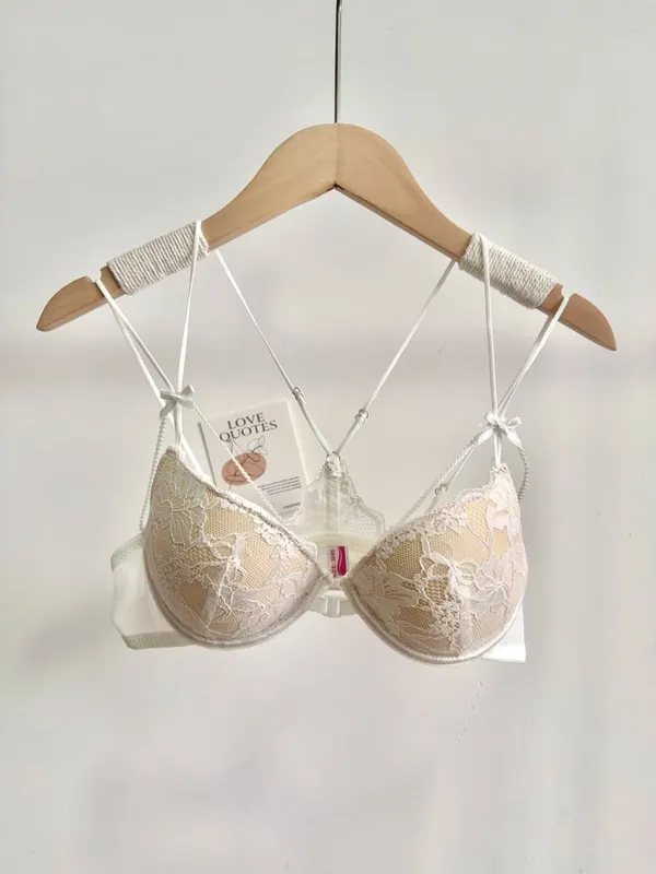 Minimal โรแมนติก Coquette ลูกไม้ด้านหน้า Clasp Bra ชุด Wirefree Ultra บางสายรัดความงามกลับหน้าอกขนาดเล็กสร้าง Curvy Lookr MOYISU — image 11