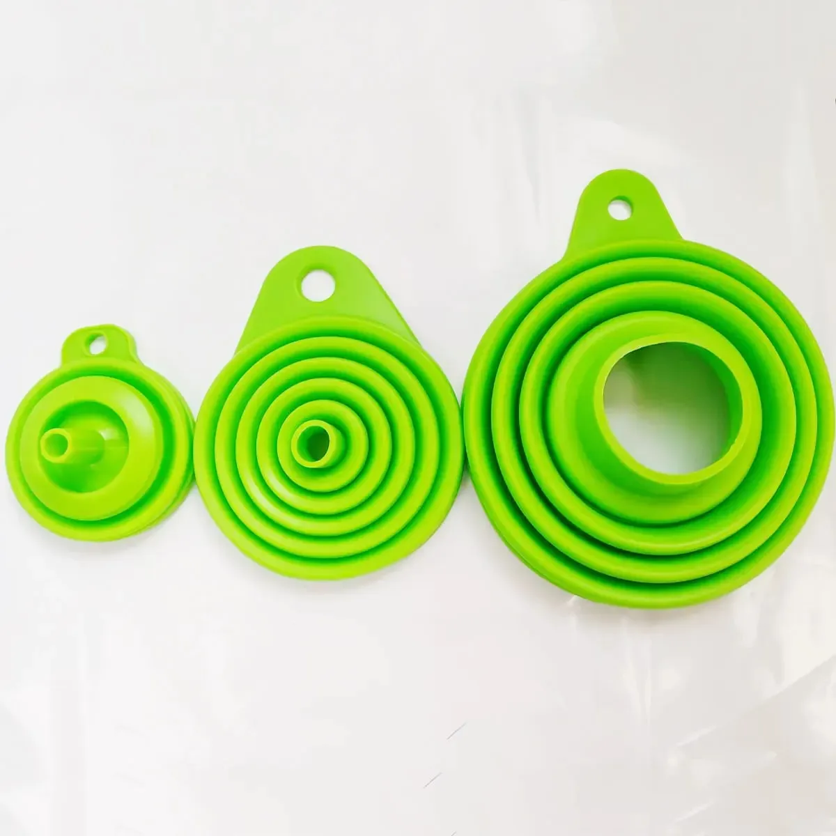 Corong Silikon untuk Penggunaan Dapur Botol Pengisi Transfer Bubuk Cair (3 Buah) 1 Set Corong Mulut Lebar/Mini/1 Kecil/1 — image 9