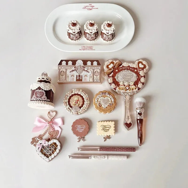 Sweety Bear Cookie Collection Kit de fabrication virale brillant à lèvres crème blush correcteur — image 2